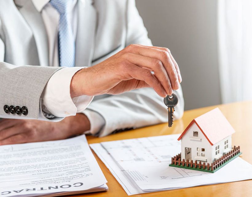 flyworld-lawyers-services-property-law-contract-reviews-how-we-help-with-contract-review flyworld lawyers services property law contract reviews how we help with contract review